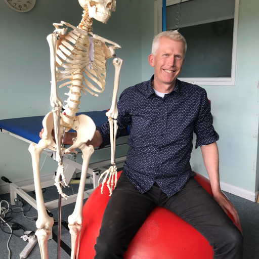 Hans Edwards, Physiotherapist: